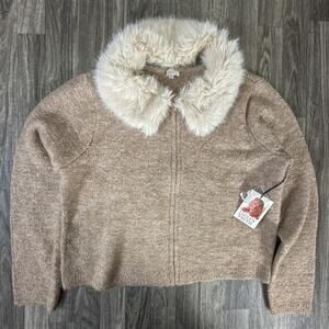 Jaclyn Smith Faux Fur Collar Sweater XL Beige Cozy Soft Winter Pullover NWT